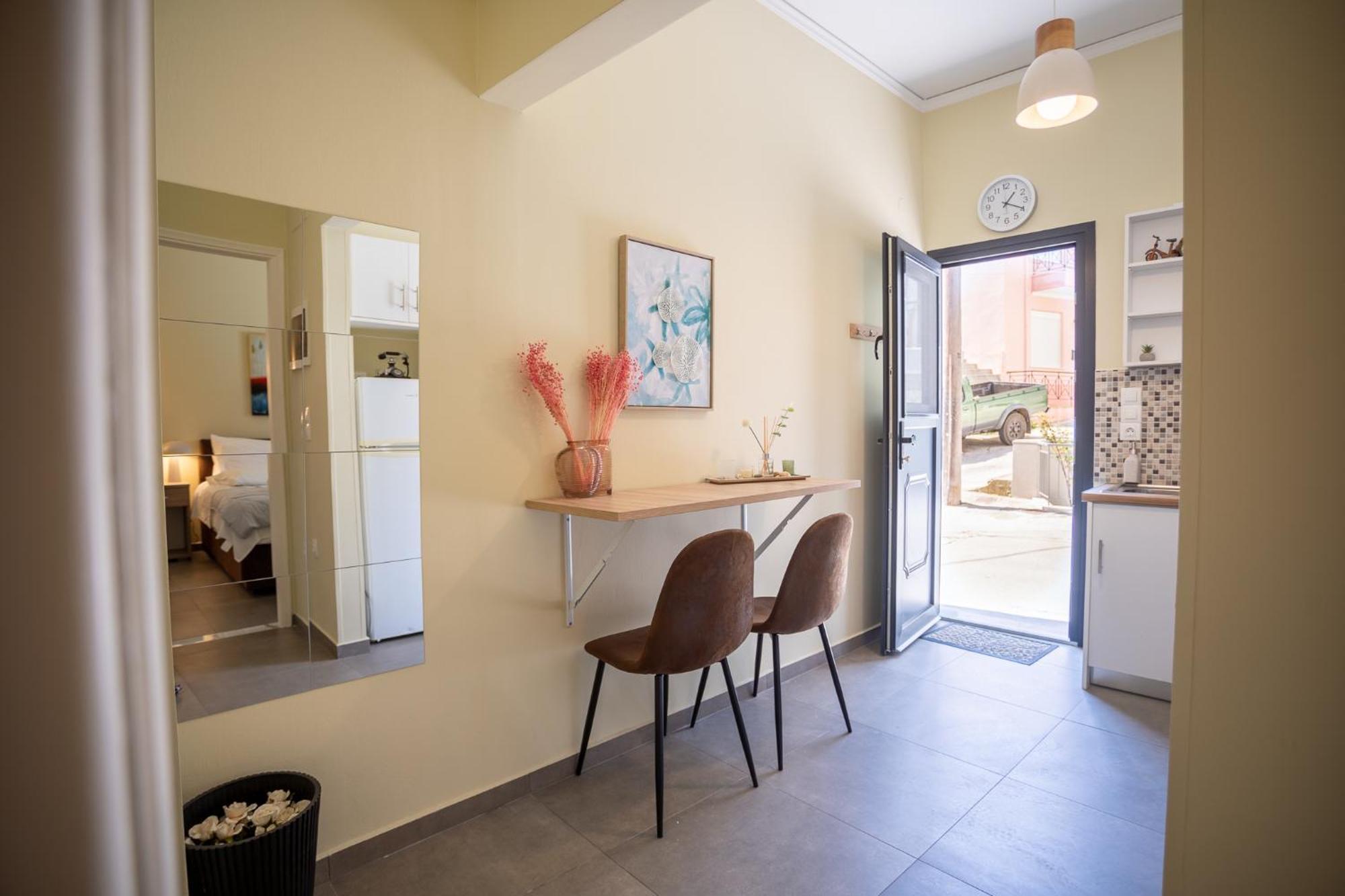 Two Bedroom Apartment, Mytilene Lesvos Екстер'єр фото